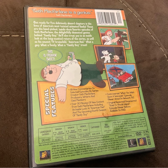 Family Guy: Freakin Sweet Collection (DVD, 2004) - Picture 3 of 3